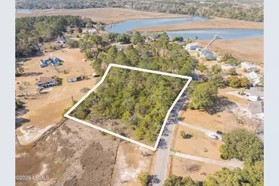 1843 Carolina Avenue, Beaufort, SC 29906 - Photo 1