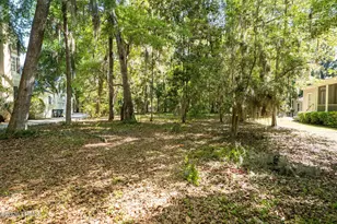 421 Battery Chase, Beaufort, SC 29902 - Photo 1