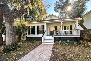 2690 Broad St, Beaufort, SC 29902 - Photo 1