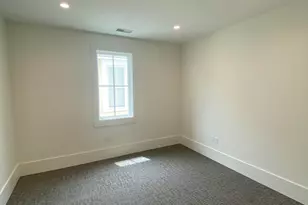 101 Lady's Is Cmns, Beaufort, SC 29907 - Photo 1