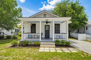 909 8th St, Port Royal, SC 29935 - Photo 1