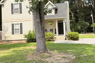 896 Magnolia Bluff Cir, Beaufort, SC 29902 - Photo 1