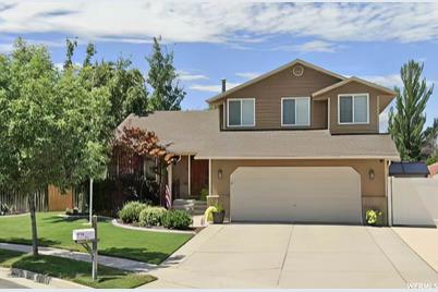 5926 S Murray Oaks Cir, Murray, UT 84123 - Photo 1