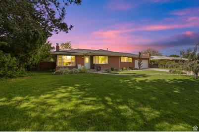 80 E Nicoletti Dr, Midvale, UT 84047 - Photo 1