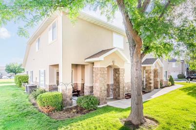 7332 S Brittany Town Dr W, West Jordan, UT 84084 - Photo 1
