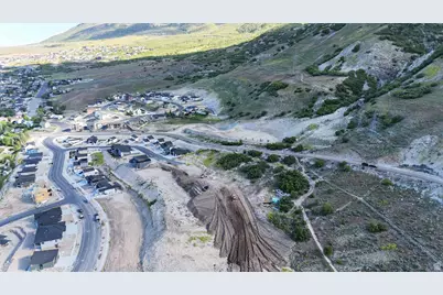 3038 N. Mountain Rd #215, North Ogden, UT 84414 - Photo 1