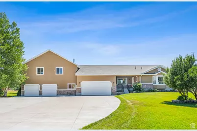1207 Cow Alley Cir, Oakley, UT 84055 - Photo 1