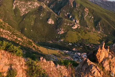 7157 S City View Dr #9, Cottonwood Heights, UT 84121 - Photo 1