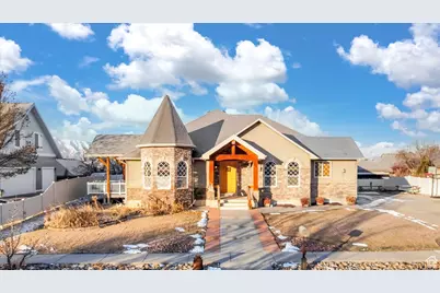 863 Stone Creek Dr, River Heights, UT 84321 - Photo 1