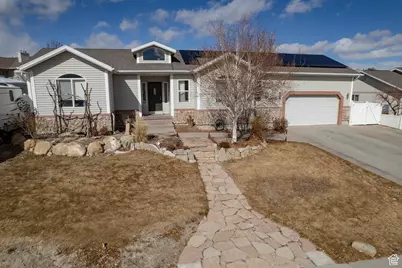 1440 W Cedar Dr, Price, UT 84501 - Photo 1