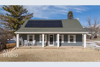 544 E South Weber Dr, South Weber, UT 84405 - Photo 1