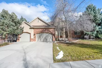 8215 Rossett Green Ln, Sandy, UT 84093 - Photo 1