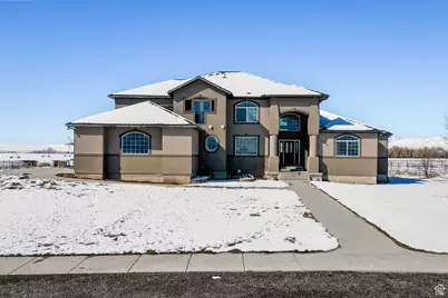 7223 N Estancia Ln, Smithfield, UT 84335 - Photo 1