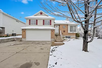 183 N 400 W, Clearfield, UT 84015 - Photo 1