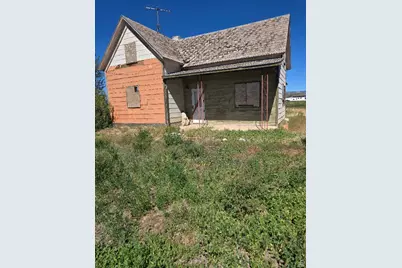 221 E Sr 24, Loa, UT 84747 - Photo 1