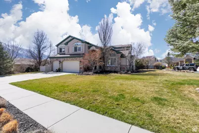 2646 E Grand Vista Way S, Cottonwood Heights, UT 84121 - Photo 1