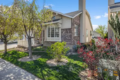 244 E Cottage Glen Ln, Murray, UT 84107 - Photo 1