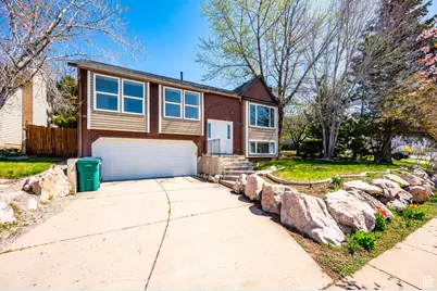 1705 E 2800 N, Layton, UT 84040 - Photo 1
