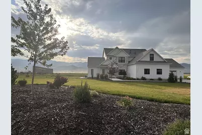 7226 Estancia Ln, Smithfield, UT 84335 - Photo 1