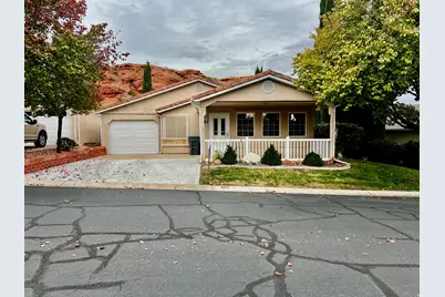 1050 W Red Hills Pkwy #64, Washington, UT 84780 - Photo 1