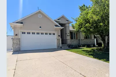 846 E 2200 S, Clearfield, UT 84015 - Photo 1