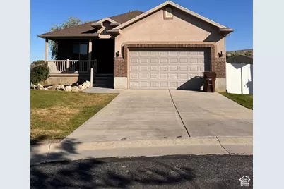 1018 W 3000 N, Pleasant View, UT 84414 - Photo 1