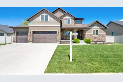 2084 W 2260 S, Woods Cross, UT 84087 - Photo 1