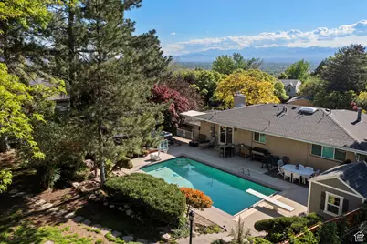 4579 S Wallace Ln, Holladay, UT 84117 - Photo 1