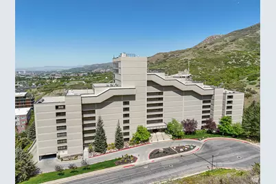 3125 E Kennedy Dr. Dr S #704, Salt Lake City, UT 84108 - Photo 1