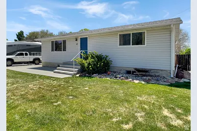 45 W 200 N, Castle Dale, UT 84513 - Photo 1