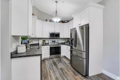 1045 S 1700 Dr W, Payson, UT 84651 - Photo 1