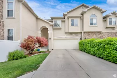 1347 E Old Maple Ct, Murray, UT 84117 - Photo 1