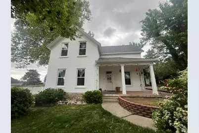 375 E 200 S, Centerville, UT 84014 - Photo 1