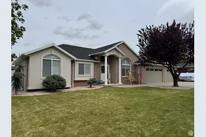 1030 W 2500 S, Syracuse, UT 84075 - Photo 1