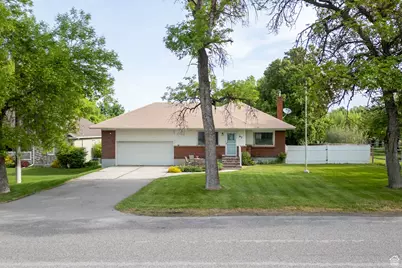 47 E 300 S, Hyrum, UT 84319 - Photo 1