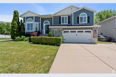 1516 N Willow Valley Dr W, Centerville, UT 84014 - Photo 1