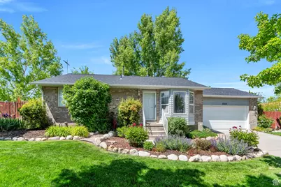 5144 W Wheatcrest Cir, West Jordan, UT 84081 - Photo 1