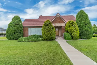 687 N Main St, Spanish Fork, UT 84660 - Photo 1