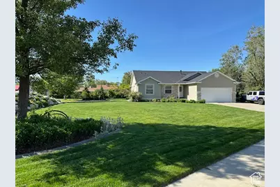 2025 E Skyline Dr, South Ogden, UT 84403 - Photo 1