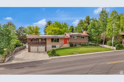 1253 Nathaniel Dr E, Pleasant Grove, UT 84062 - Photo 1