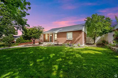 2635 E 2940 S, Salt Lake City, UT 84109 - Photo 1