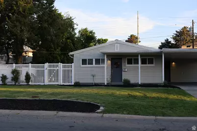1834 E Cloverdale Rd S, Cottonwood Heights, UT 84121 - Photo 1