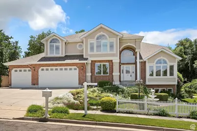 982 Windsor Ln, Kaysville, UT 84037 - Photo 1