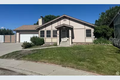 617 Aspen Cir, Price, UT 84501 - Photo 1