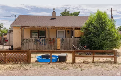 199 S 200 E, Richfield, UT 84701 - Photo 1