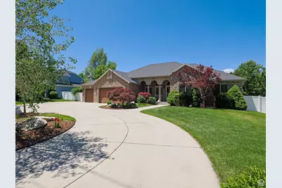 8368 S 1000 E, Sandy, UT 84094 - Photo 1