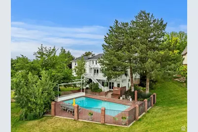 1074 E Raymond Rd, Fruit Heights, UT 84037 - Photo 1