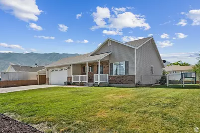 129 W 500 N, Santaquin, UT 84655 - Photo 1