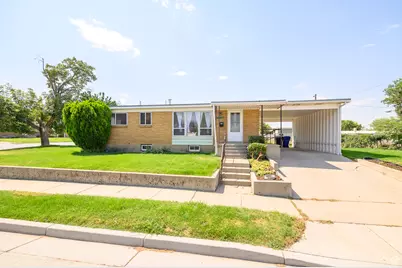 365 W 400 N, Bountiful, UT 84010 - Photo 1