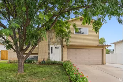1110 N 250 W, Layton, UT 84041 - Photo 1